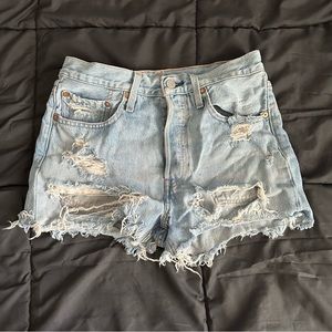 levi 501 denim shorts